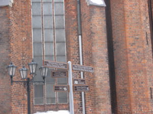 Living where we are we are often frustrated as most streets are not named so it is hard to get around. In Riga that is not the case. All the streets are named. This grouping of signs shows several streets converging.