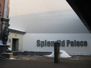 The sign is hidden as is the palace itself.