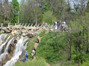 Here is another couple having wedding pictures taken. They are above the waterfall on the island.