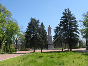 Walking toward the statue. If you look close you can see people there and it gives you some perspective of how large the statue is.