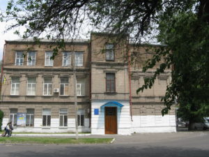 We sometimes pass this building and we hear piano music or other music. I learned it is a Music Academy.