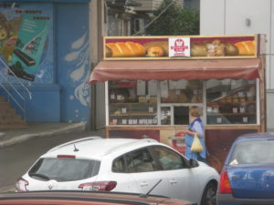 This vendor sells only bread - any many different varieties.